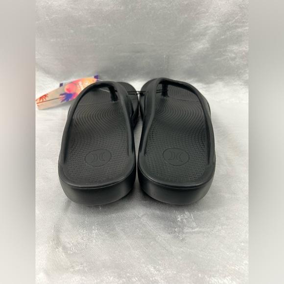 Hurley Black Flip Flop Size 11 - Picture 6 of 7